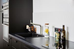 Kuchyň nebo kuchyňský kout v ubytování Nord29 - Exklusive Ferienwohnung am Waldrand Meschede