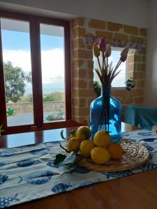 Gallery image of mdresort villa fronte mare in Trabia