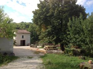 Vonkajšia záhrada v ubytovaní maison de campagne + 6 fotografií