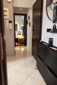 Fotografie z fotogalerie ubytování "Elegance" Central Luxury Apartment Piraeus v destinaci Piraeus