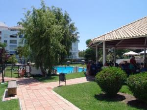 Swimmingpoolen hos eller tæt på Apartamento El Portil, Pinares