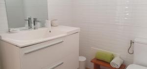 Afbeelding uit fotogalerij van Maison de famille in Saint-Louis +17 foto's