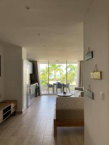 Зона вітальні в Beau studio vue mer Anse Marcel