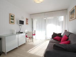 Posedenie v ubytovaní Studio Cosy avec Terrasse, Clim, WiFi et Parking, Proche Centre et Plage - FR-1-553-197