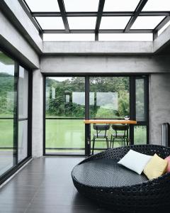 Posezení v ubytování Revika B&B + 34 fotografií