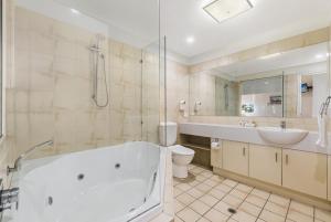 Bany a Raffles Mooloolaba