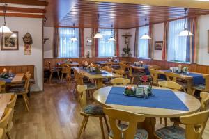 Restaurace v ubytování Gasthof Rebstock