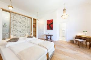 Cama o camas de una habitación en Schloss Schönau