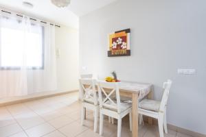 Kép Home2Book Charming Sea Breeze Médano Home szállásáról El Médanóban a galériában Még 36 kép