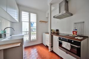Kuchyňa alebo kuchynka v ubytovaní Appart 4pers#Mouffetard#Port-Royal#La Sorbonne