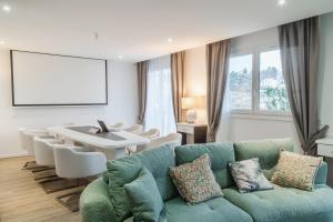 Posedenie v ubytovaní Fauriel Paul - Appartement moderne et spacieux