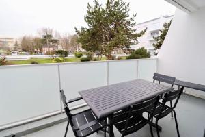 Balkón alebo terasa v ubytovaní Bel apt 6 pers, 2 chambres avec balcon et parking
