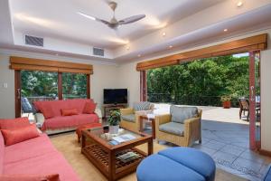 O zonă de relaxare la San Lameer Villa 11703 - 5 Bedroom Luxury - 10 pax - San Lameer Rental Agency
