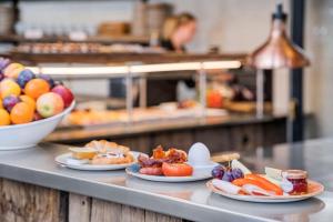Eten bij of ergens in de buurt van het hotel

