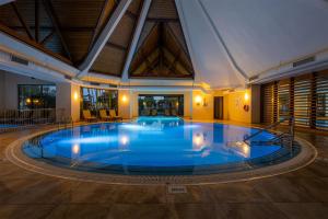 Bazén v ubytování Arum Barut Collection - Ultra All Inclusive nebo v jeho okolí