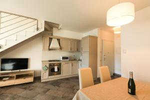 Kuchyň nebo kuchyňský kout v ubytování Bellavista Apartments