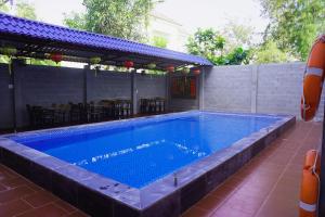 Bazén v ubytování Hoang Y Homestay nebo v jeho okolí