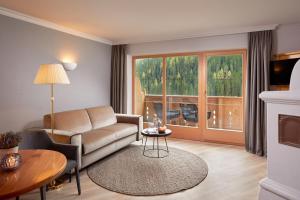 A seating area at Adler Inn Tyrol Mountain Resort SUPERIOR