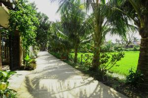 Zahrada ubytování Hoang Y Homestay