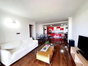 Zdjęcie z galerii obiektu Ground floor apartment w Maladze