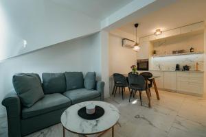 O bucătărie sau chicinetă la BOUTIQUE APARTMENTS IMOTSKI, Imotski - Makarska