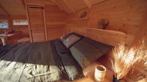 Postel nebo postele na pokoji v ubytování Pine Point