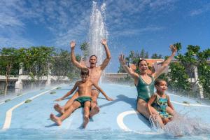 Gäste, die in der Unterkunft JW Marriott Khao Lak Resort and Spa übernachten