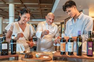 Gäste, die in der Unterkunft JW Marriott Khao Lak Resort and Spa übernachten