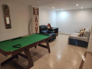 Et opholdsområde på Frigiliana 3-Bed Apartment- Sleeps 8
