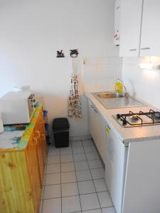 Fotografia z galérie ubytovania AMOUREVA Joli T2 piscine pataugeoire proche plage Richelieu Cap d'Agde v destinácii Cap d'Agde