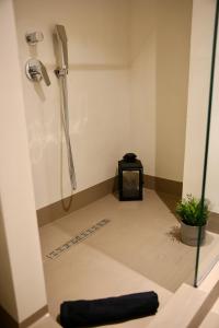 A bathroom at Urban Living 4