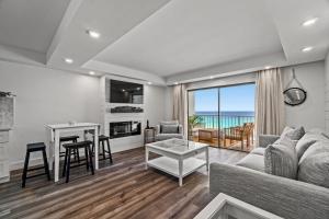 The Summit 803 - Luxury Beach Resort Condo - Beachfront - Incredible Views - BEACH CHAIRS AND SUNSHADE Provided In Condo