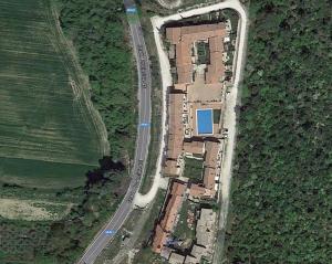 The swimming pool at or close to UMBRIA, "Casa Sagrantina" con PISCINA e pergolato