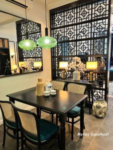 Scarletz Suites KLCC by Rainbow Tree