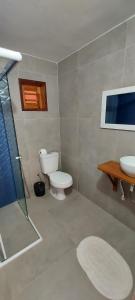 Kylpyhuone majoituspaikassa Pousada Brisa Del Mar