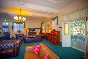 Posezení v ubytování Abernethy House & Cottage