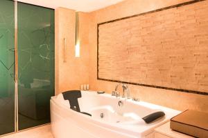 Bagno di Le Méridien Dubai Hotel & Conference Centre