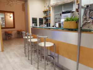 Kuchyňa alebo kuchynka v ubytovaní Hotel Astor