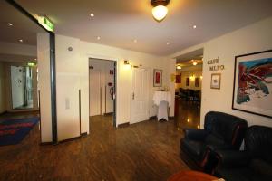 Vstupní hala nebo recepce v ubytování Suite Hotel 900 m zur Oper