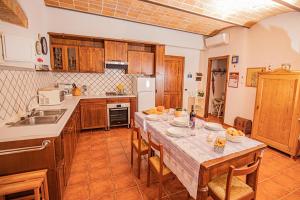 Kuchyň nebo kuchyňský kout v ubytování Affitti Brevi Toscana - A due passi dal Mare