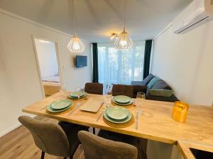 Fotografia z galérie ubytovania Kazinczy Deluxe Apartment v destinácii Balatonalmádi