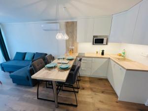 Fotografia z galérie ubytovania Kazinczy Deluxe Apartment v destinácii Balatonalmádi