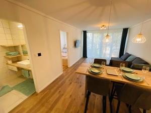 Fotografia z galérie ubytovania Kazinczy Deluxe Apartment v destinácii Balatonalmádi