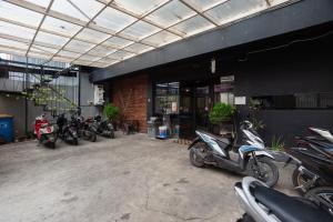 Fitness centrum a/nebo fitness zařízení v ubytování RedDoorz Plus @ Kemayoran