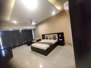 Voodi või voodid majutusasutuse HOTEL RESTANDVIEW toas