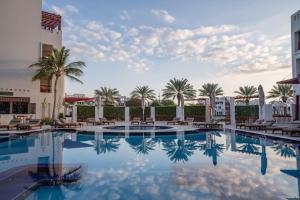 Bazén v ubytování Sifawy Boutique Hotel nebo v jeho okolí