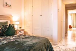 Posteľ alebo postele v izbe v ubytovaní Miramar del Sol - Apartamento de 2 Dormitorios