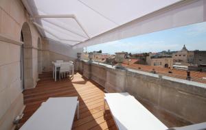 Balkón alebo terasa v ubytovaní FOCH Bright prestigious apartment in Cannes !