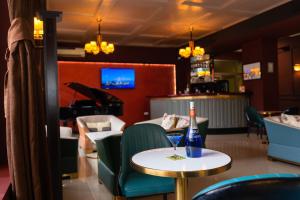 Istumisnurk majutusasutuses Kirovakan Hotel