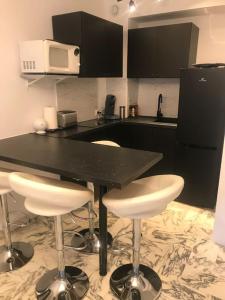 Fotografia z galérie ubytovania 2P derrière Martinez 250 m plage, chambre calme v Cannes